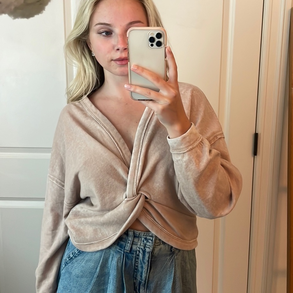 Ocean Drive Beige Twist Front Top